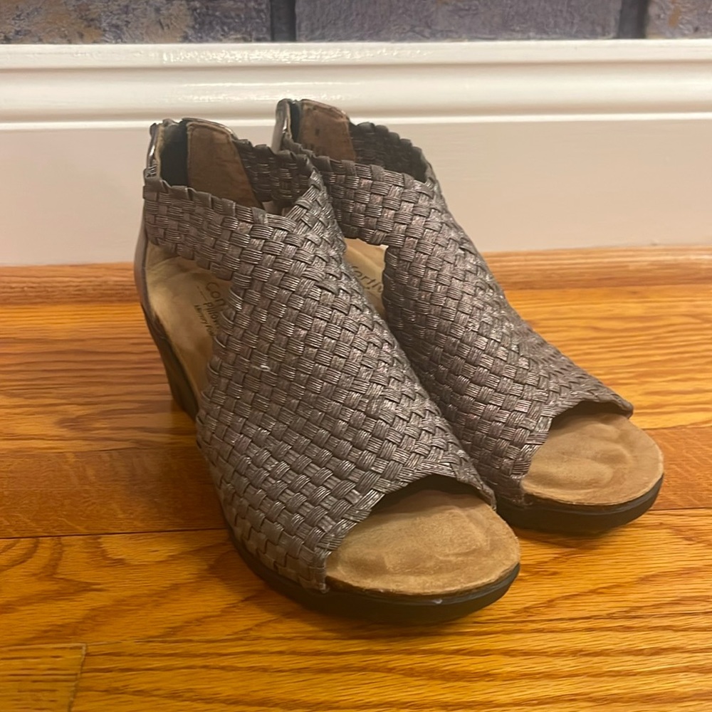 Comfortiva Sandals (Pillowtop Memory Foam)